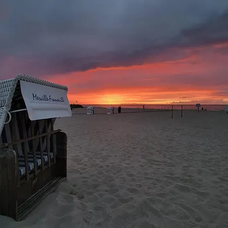 4 Pers, Front De Mer, Balcon Sud, Parking Prive, Velos Inclus, Aucun Animal Autorise - Fr-1-465-84 Merville-Franceville-Plage