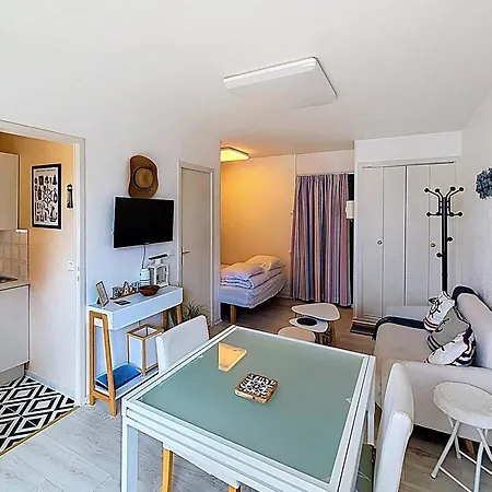 Apartment 4 Pers, Front De Mer, Balcon Sud, Parking Prive, Velos Inclus, Aucun Animal Autorise - Fr-1-465-84