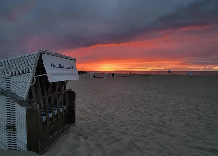 4 Pers, Front De Mer, Balcon Sud, Parking Prive, Velos Inclus, Aucun Animal Autorise - Fr-1-465-84 Merville-Franceville-Plage